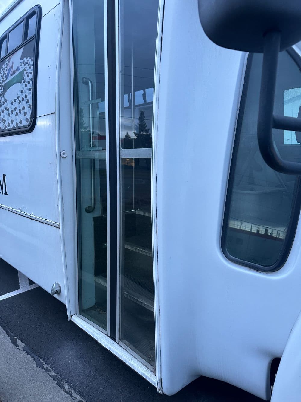 2006 Chevy C5500 - Image 9