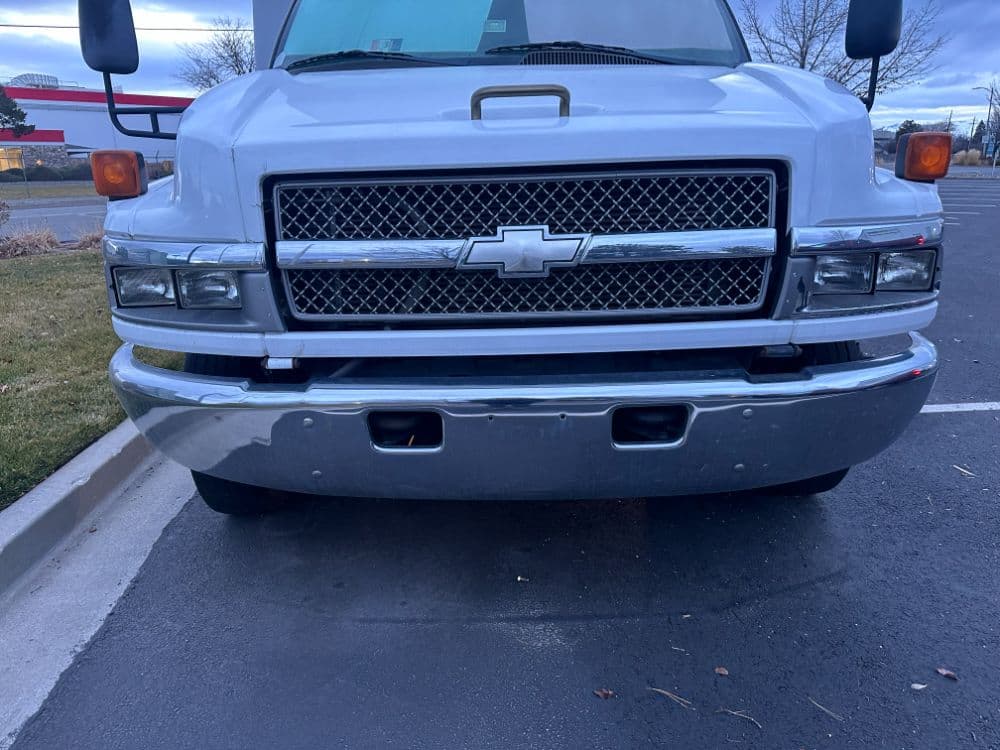 2006 Chevy C5500 - Image 7