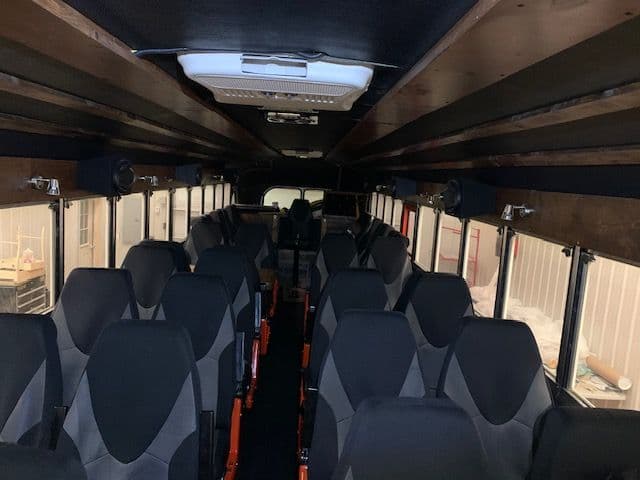 1975 Gillig 6360-13 - Image 8