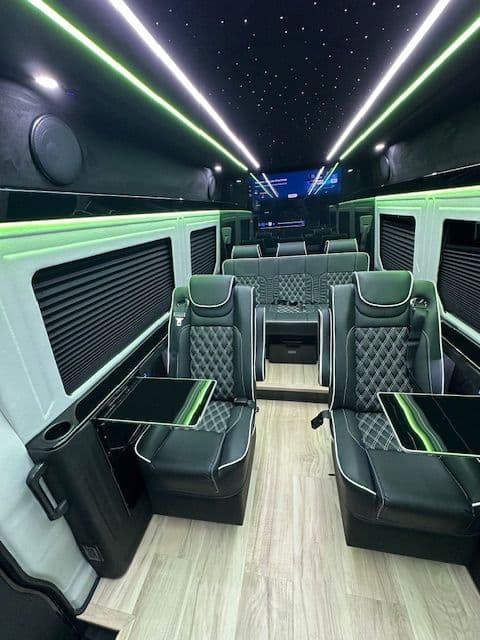 2022 Mercedes Sprinter - Image 8