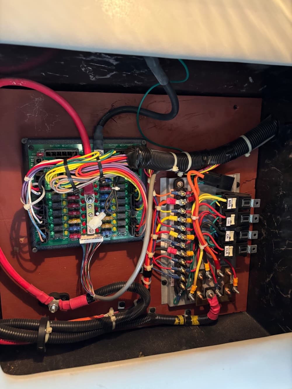 2011 Ford E-450 - Image 16