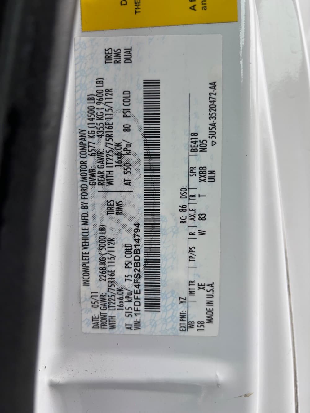 2011 Ford E-450 - Image 17