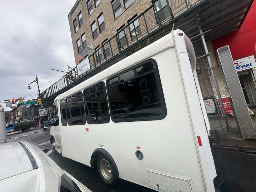 2015 chevrolet na - Image 5