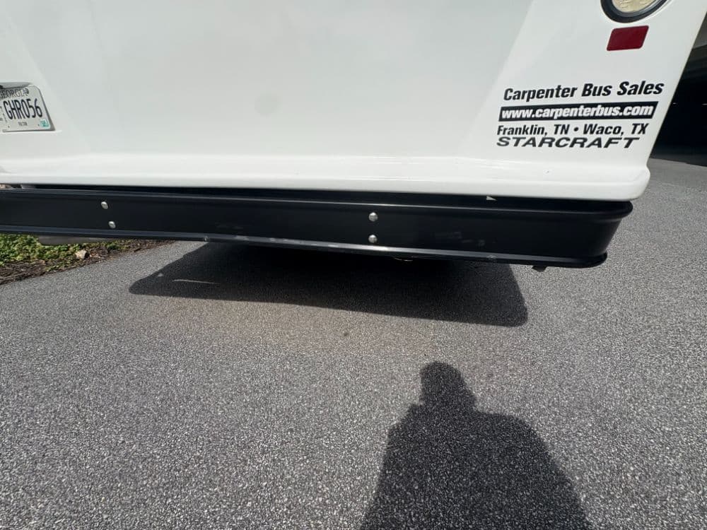 2020 Ford E450 - Image 7