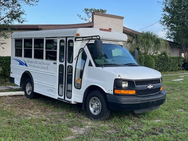 2008 Chevroled Express 3500 bus