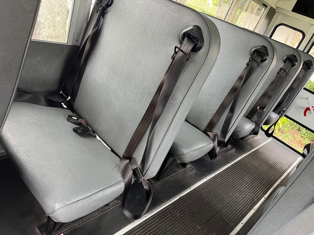 2008 Chevroled Express 3500 - Image 9