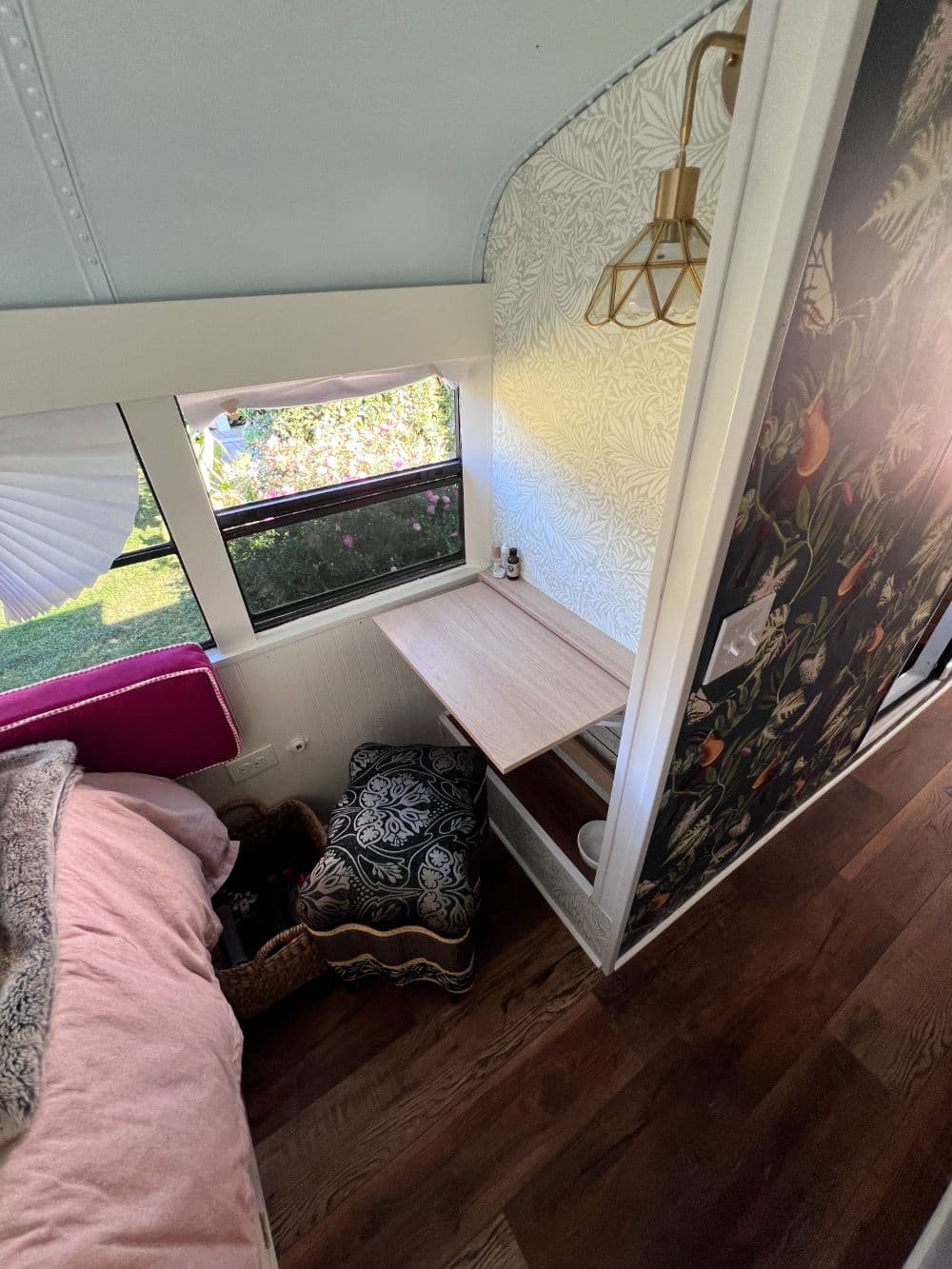 2003 Freightliner FS65 - Image 7