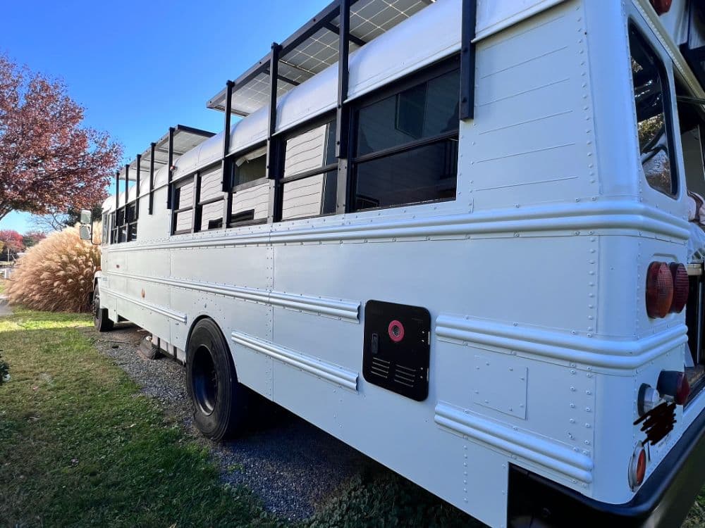 2003 Freightliner FS65 - Image 14