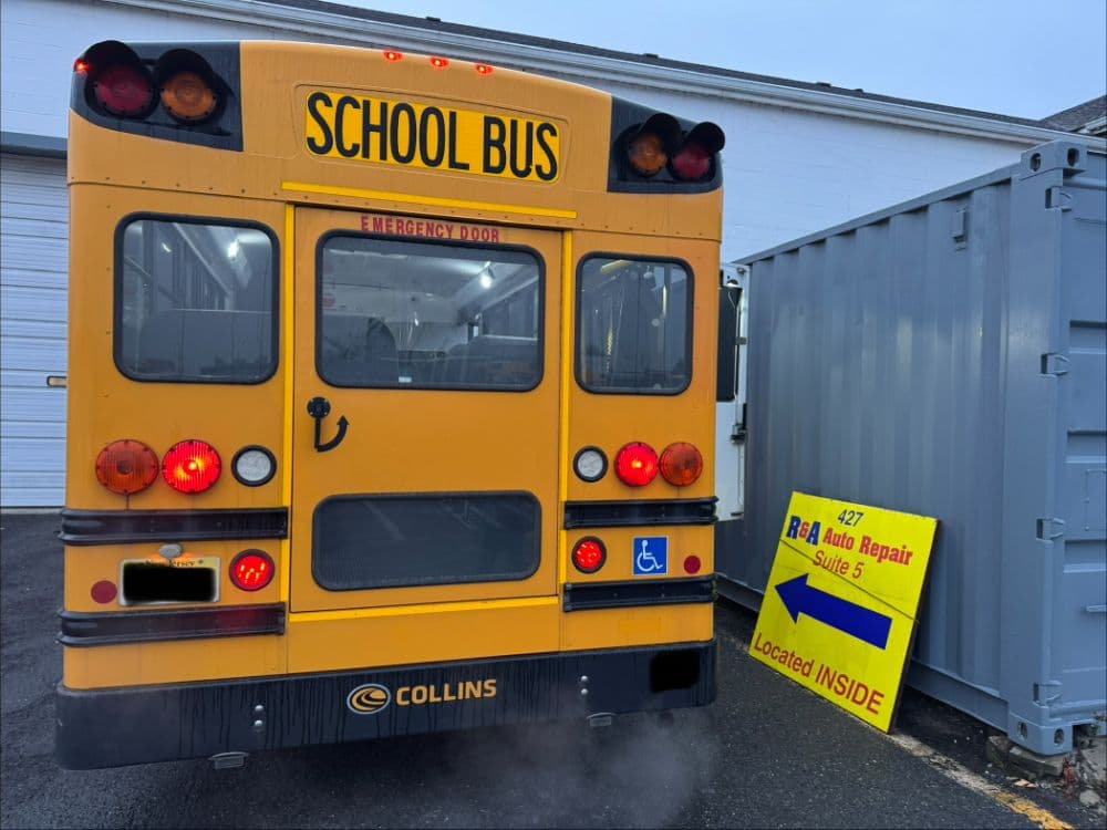 2019 Chevrolet School Van - Image 2