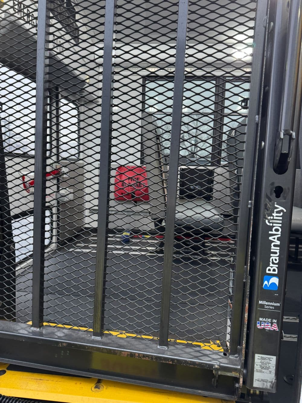 2019 Chevrolet School Van - Image 13