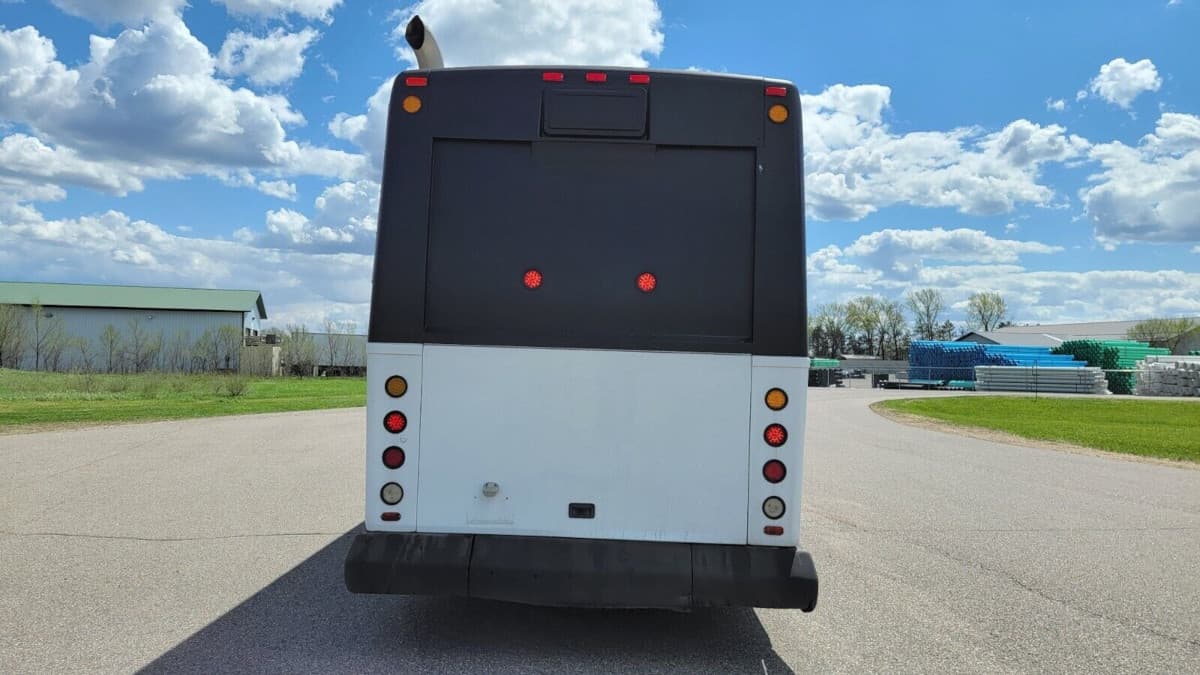 1999 New Flyer Viking Motorcoach - Image 6