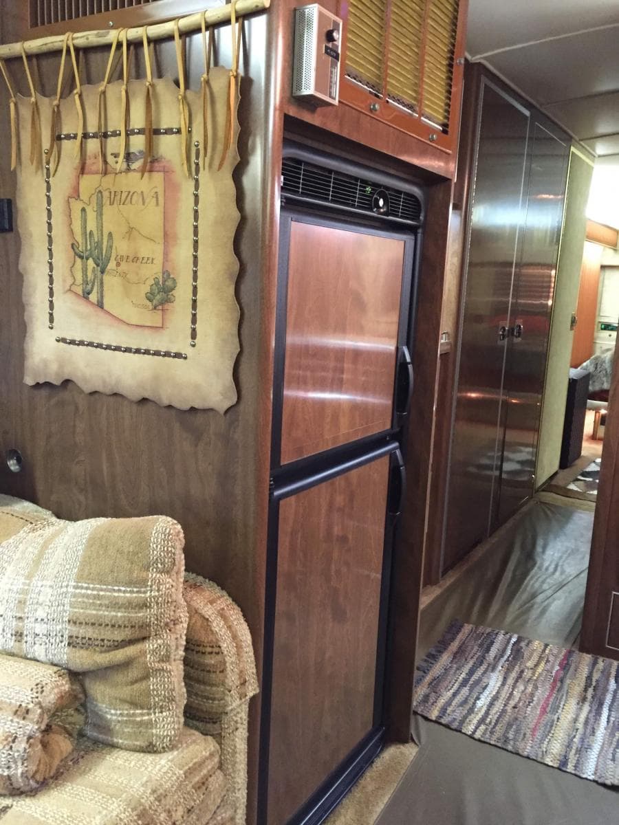 1980 MCI Custom Coach Industries Landcruiser - Image 7