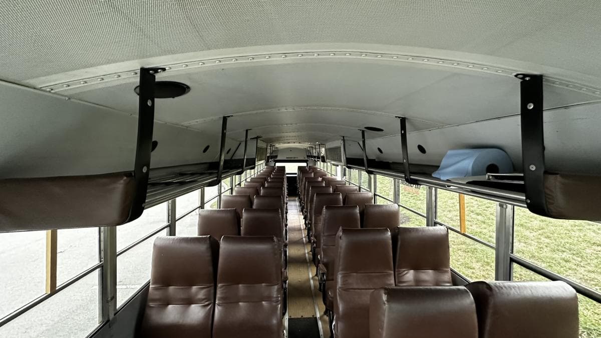 2005 Thomas Activity Bus - Image 10