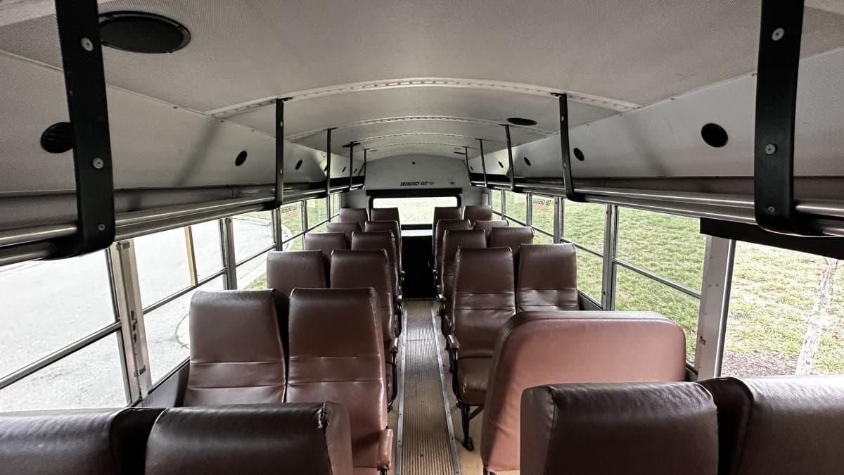 2005 Thomas Activity Bus - Image 11