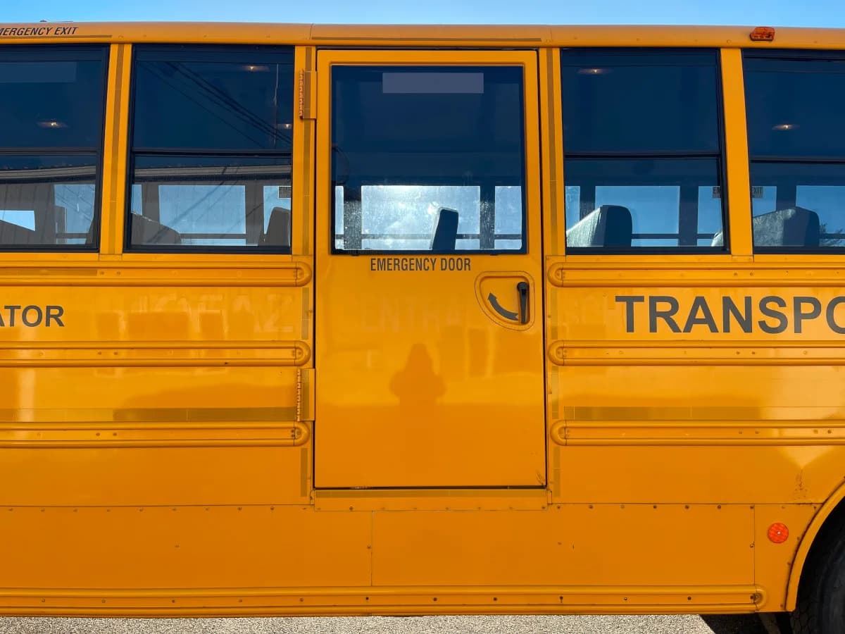 2015 Freightliner Thomas C2 School Bus - Image 16