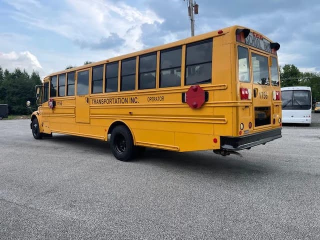 2015 Freightliner Thomas C2 School Bus - Image 4