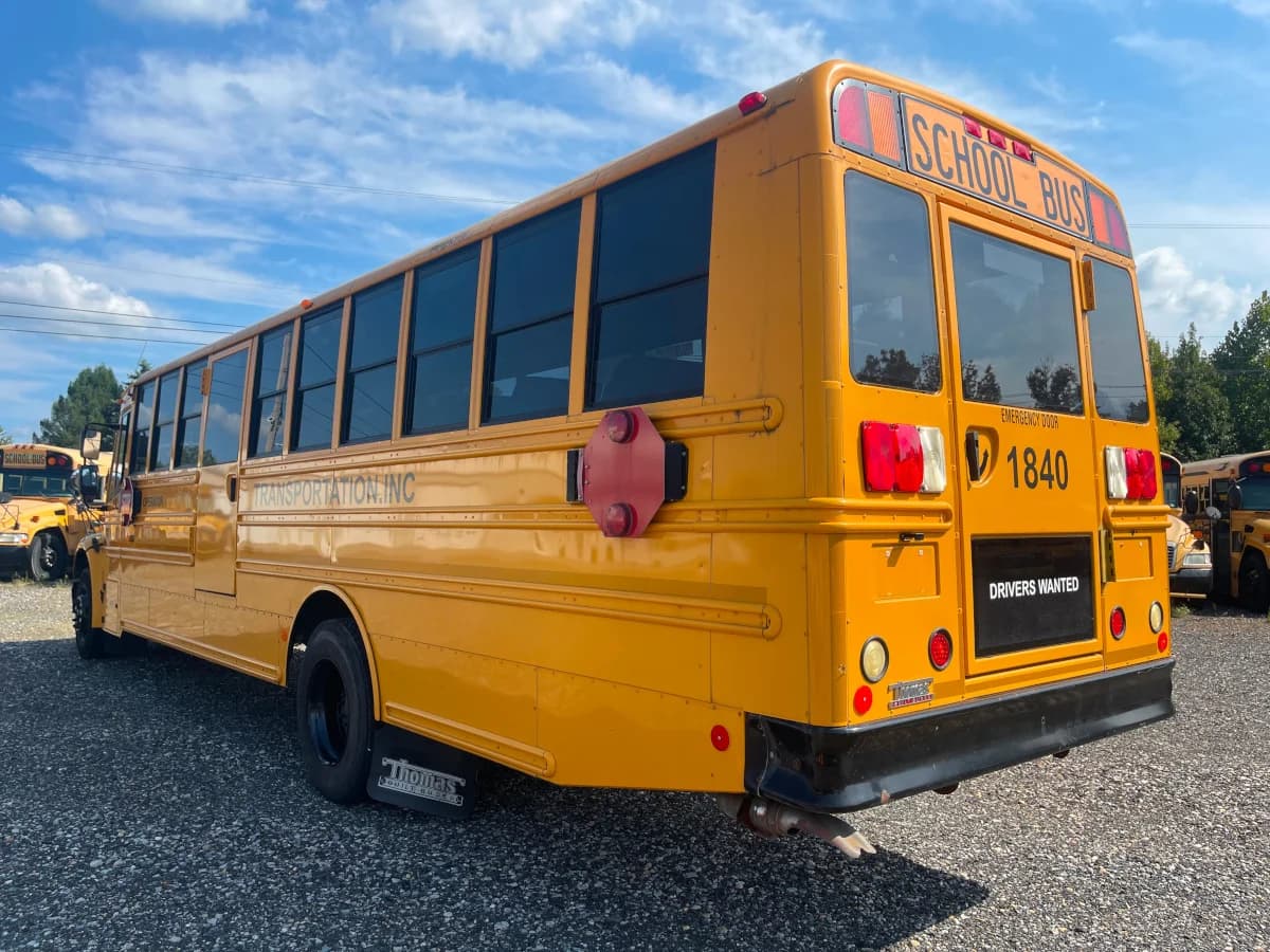 2015 Freightliner Thomas C2 School Bus - Image 4