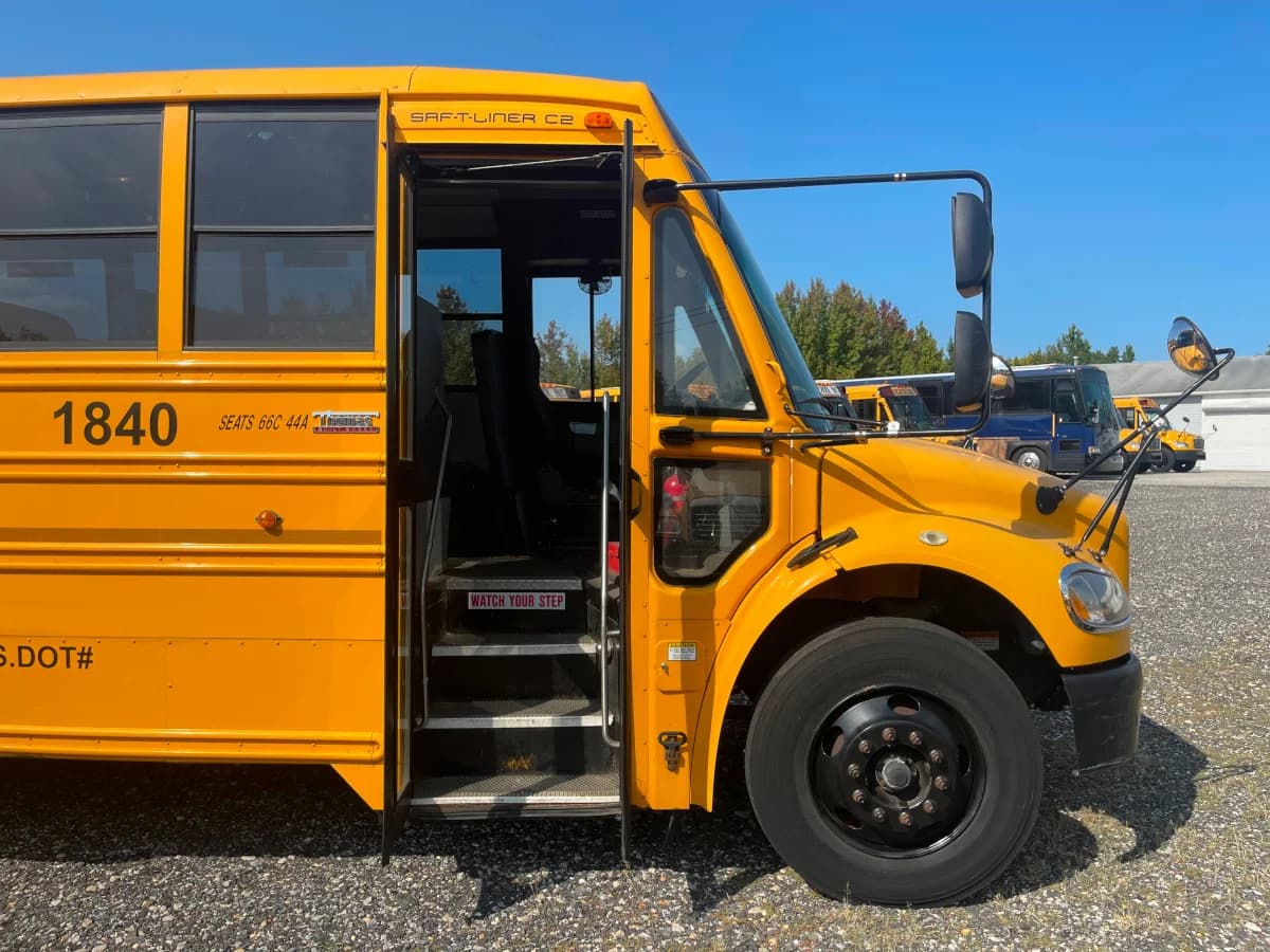 2015 Freightliner Thomas C2 School Bus - Image 7