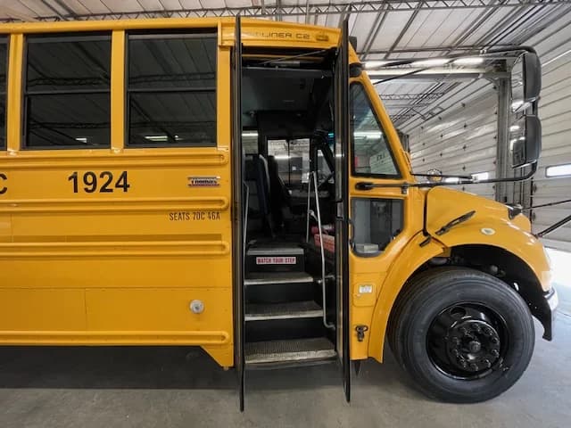 C2 Saf-T-Liner #10130 - Image 53
