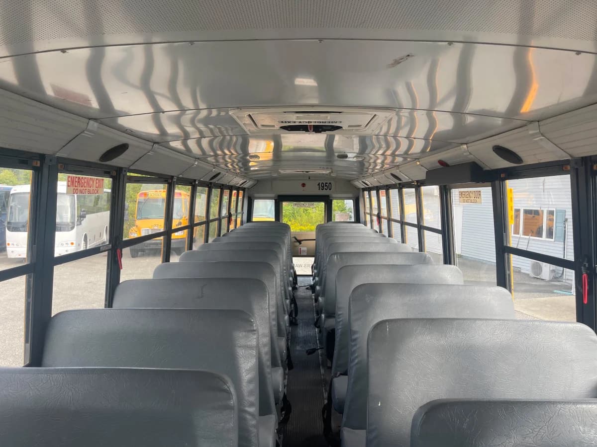 2014 Freightliner Thomas C2 School Bus - Image 10