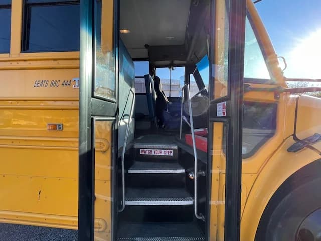 2014 Freightliner Thomas C2 School Bus - Image 7
