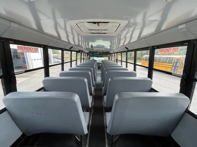 2014 Freightliner Thomas C2 School Bus - Image 11