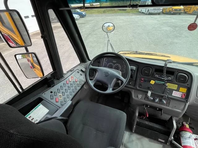 2014 Freightliner Thomas C2 School Bus - Image 8