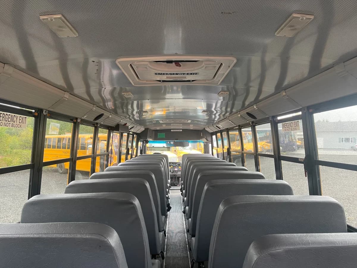 2015 Freightliner Thomas C2 School Bus - Image 10