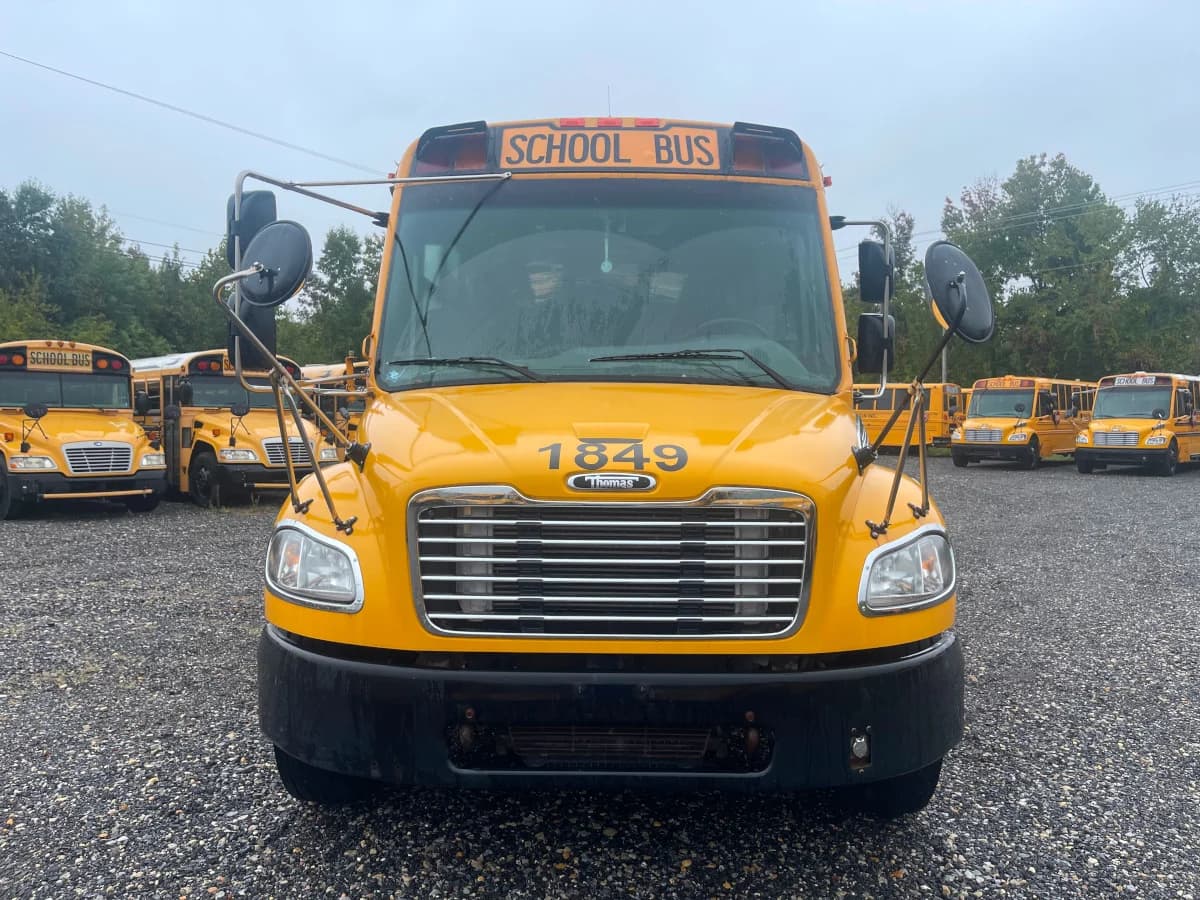 2015 Freightliner Thomas C2 School Bus - Image 2