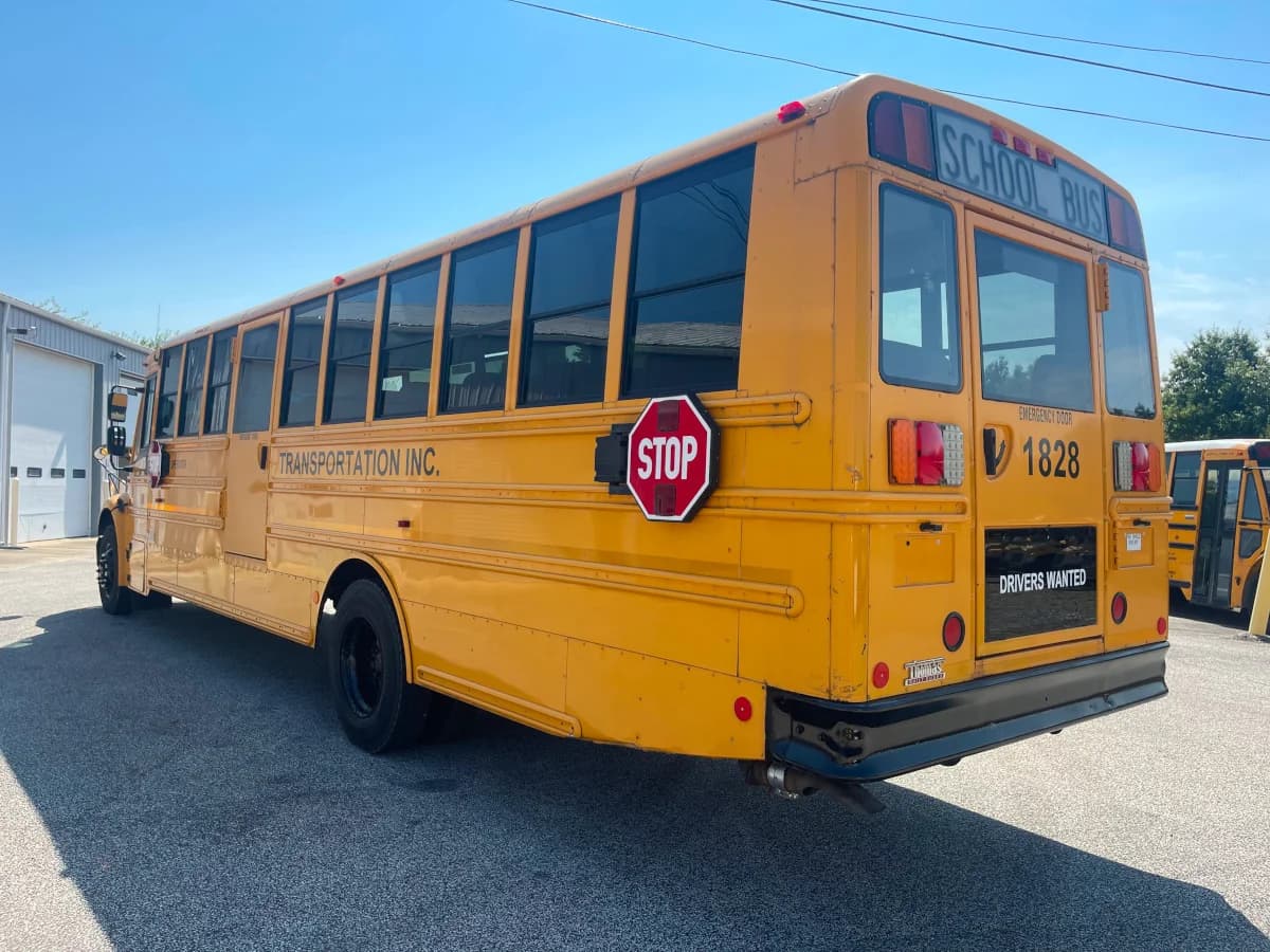 2014 Freightliner Thomas C2 School Bus - Image 4