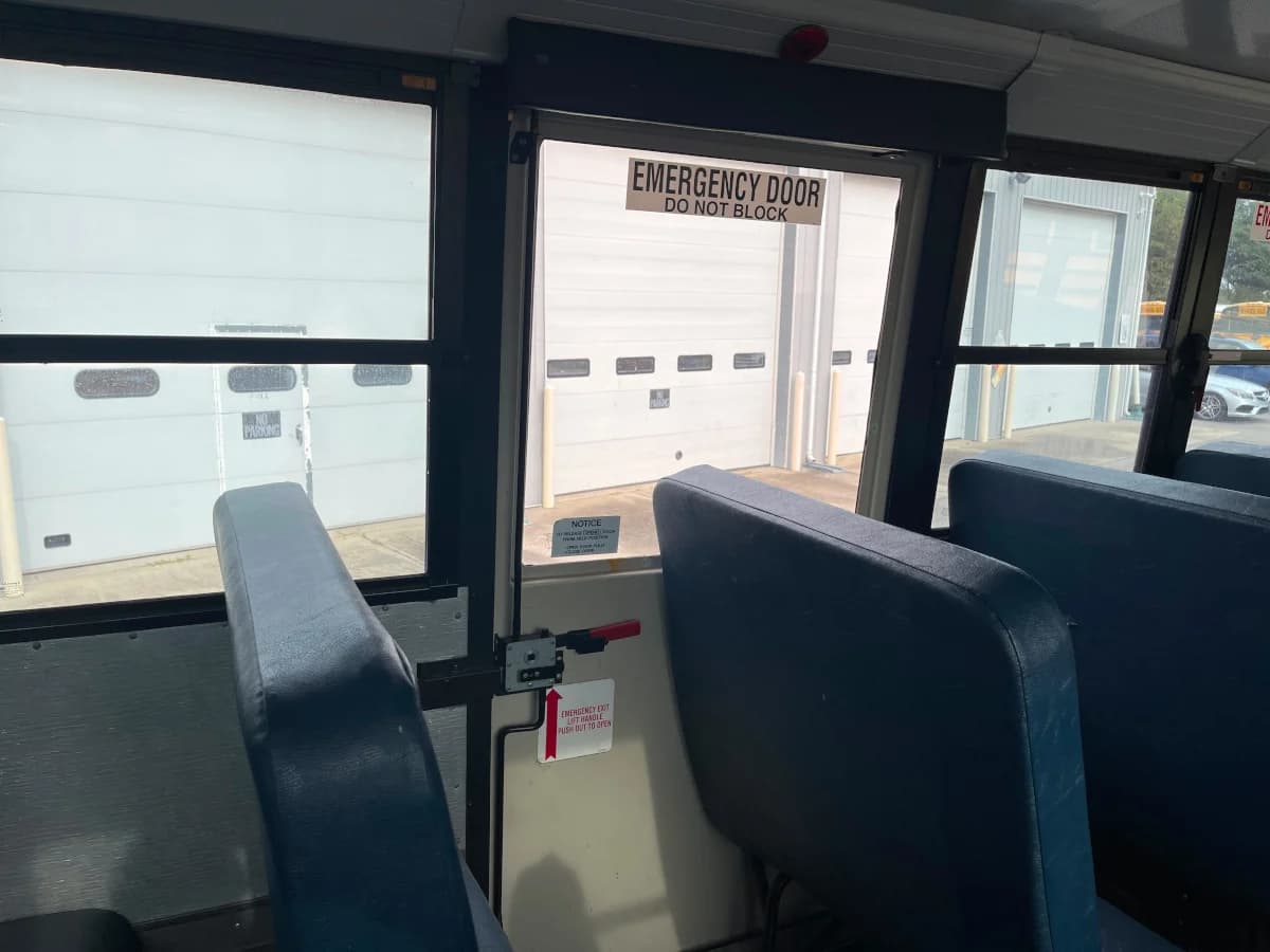 2014 Freightliner Thomas C2 School Bus - Image 10
