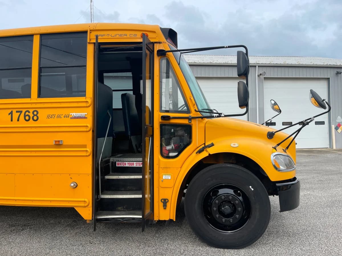 2014 Freightliner Thomas C2 School Bus - Image 7