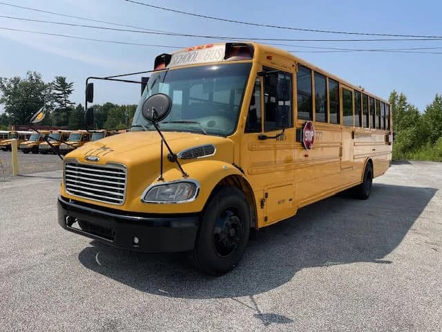 2014 Freightliner Thomas C2 School Bus - Image 2