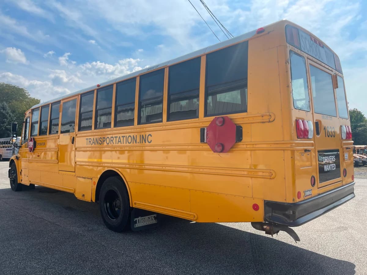 2015 Freightliner Thomas C2 School Bus - Image 4