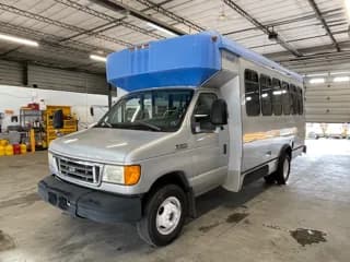 2006 Ford E450 bus
