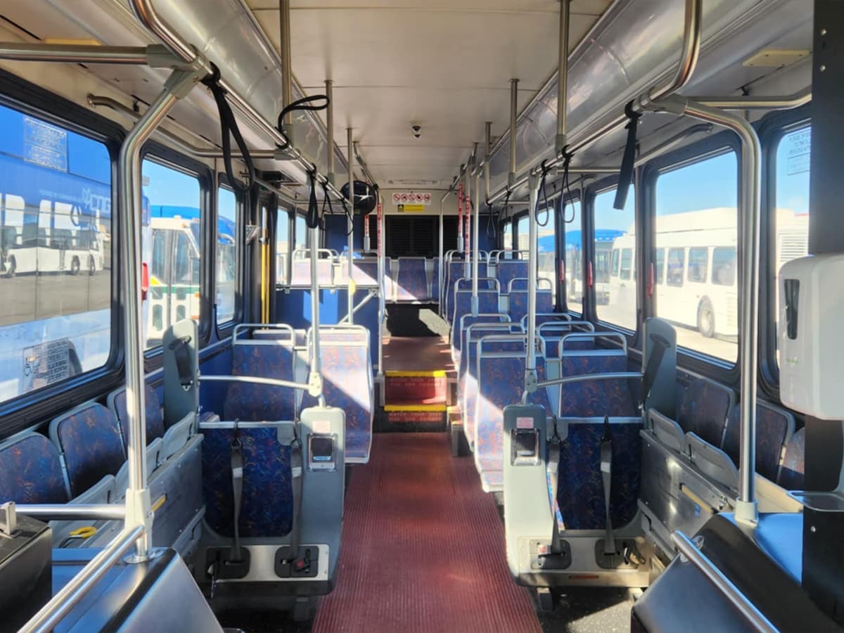 2014 CNG Gillig - Image 2