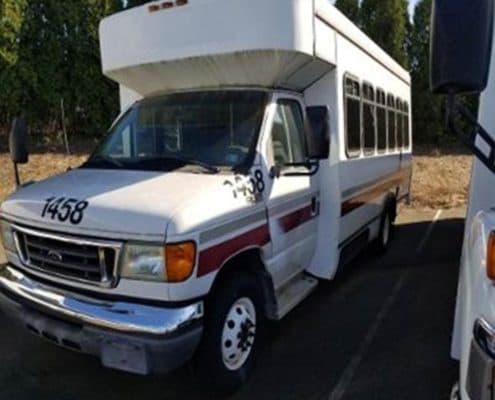 2005 Ford E450 bus