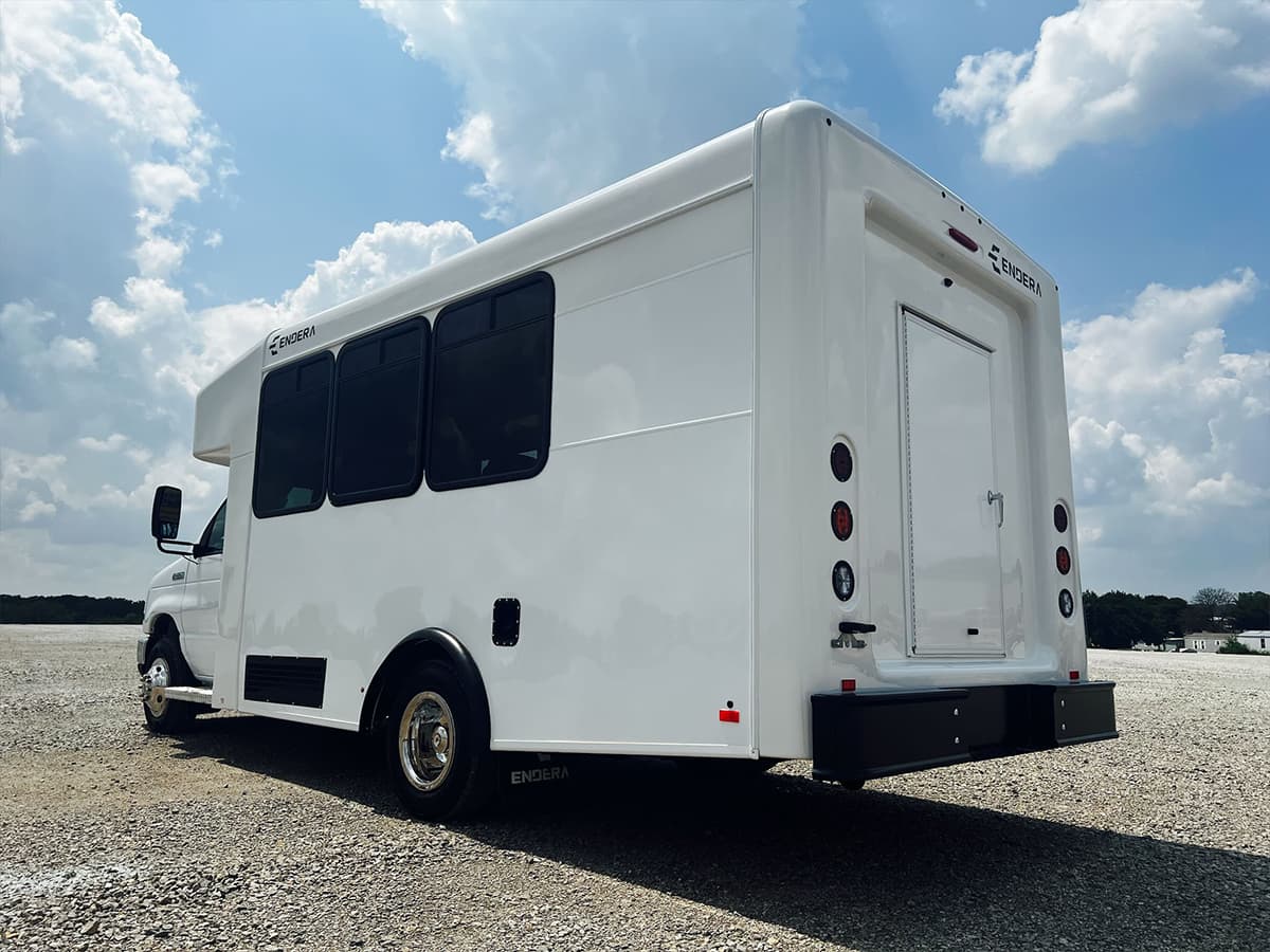 2024 Ford E450 Endera - Image 2