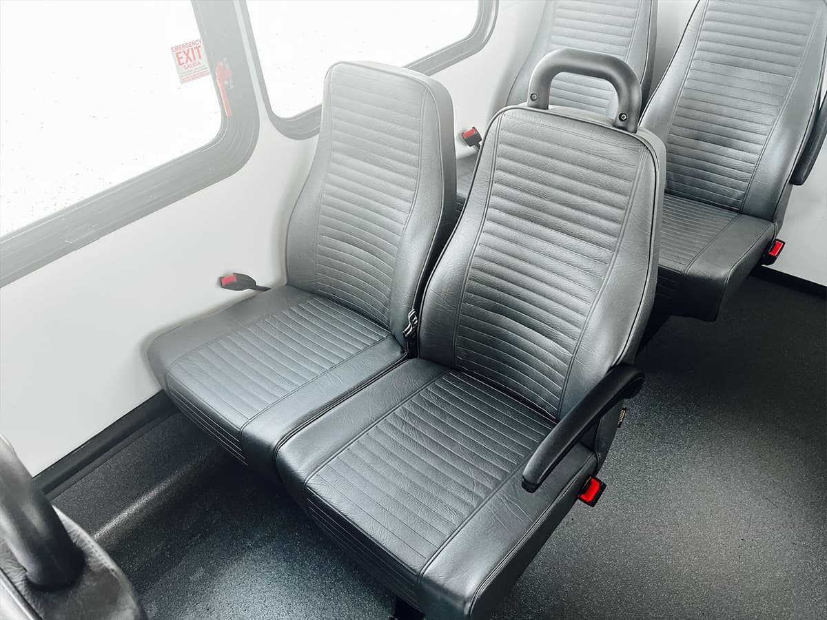 2024 Ford E450 Endera - Image 8