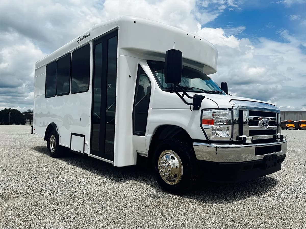 2024 Ford E450 Endera - Image 1