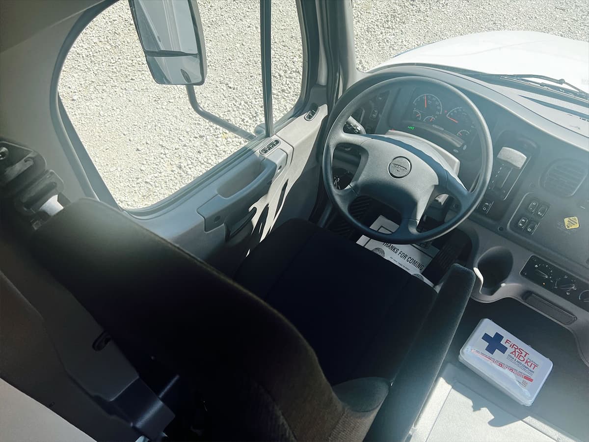 2024 Freightliner Star Rider 45 - Image 7
