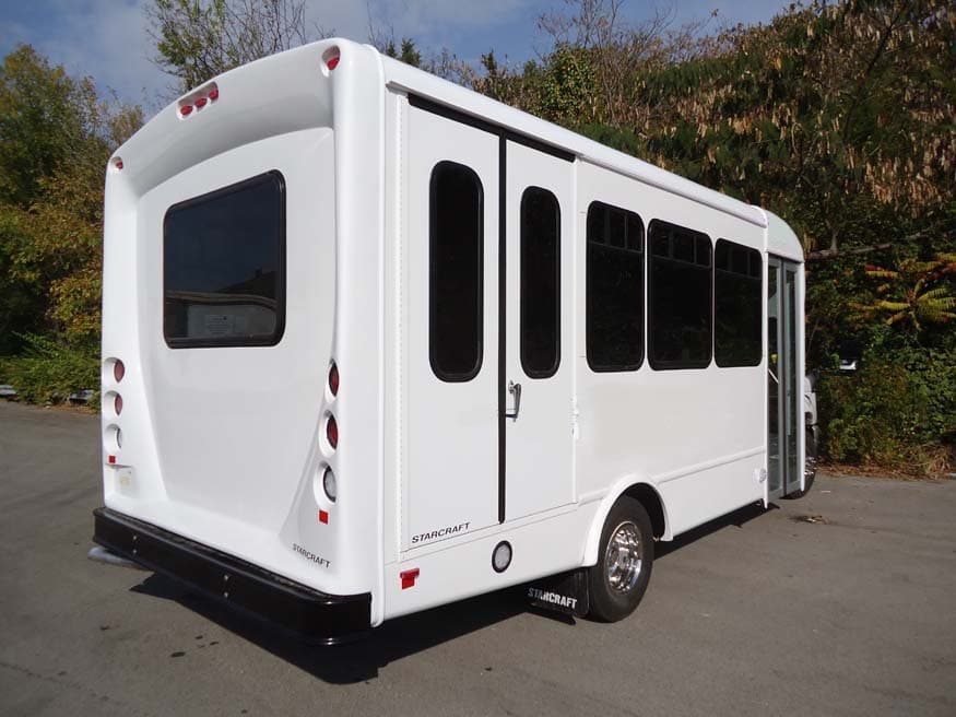 2023 Ford E450 Starcraft Allstar - Image 2