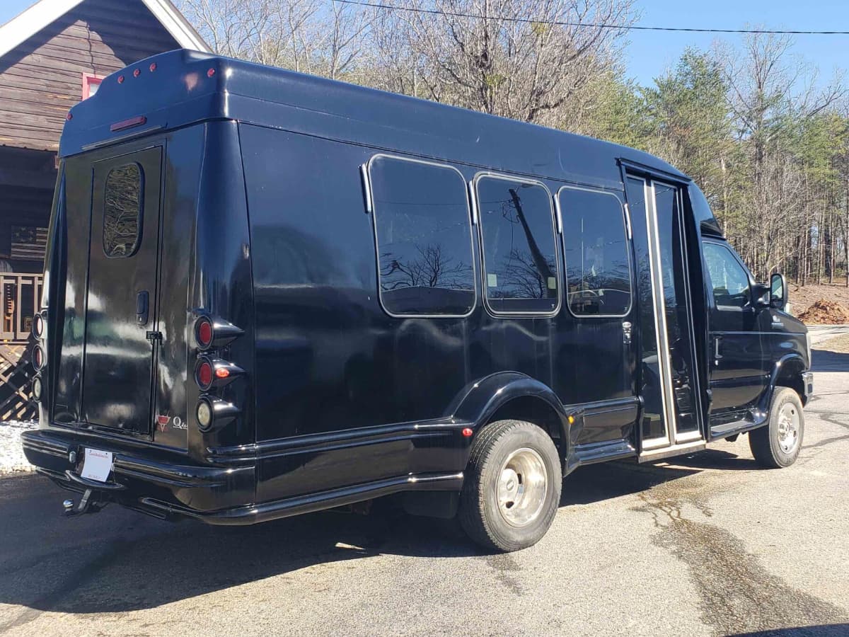 2011 Ford E350 Turtletop - Image 2