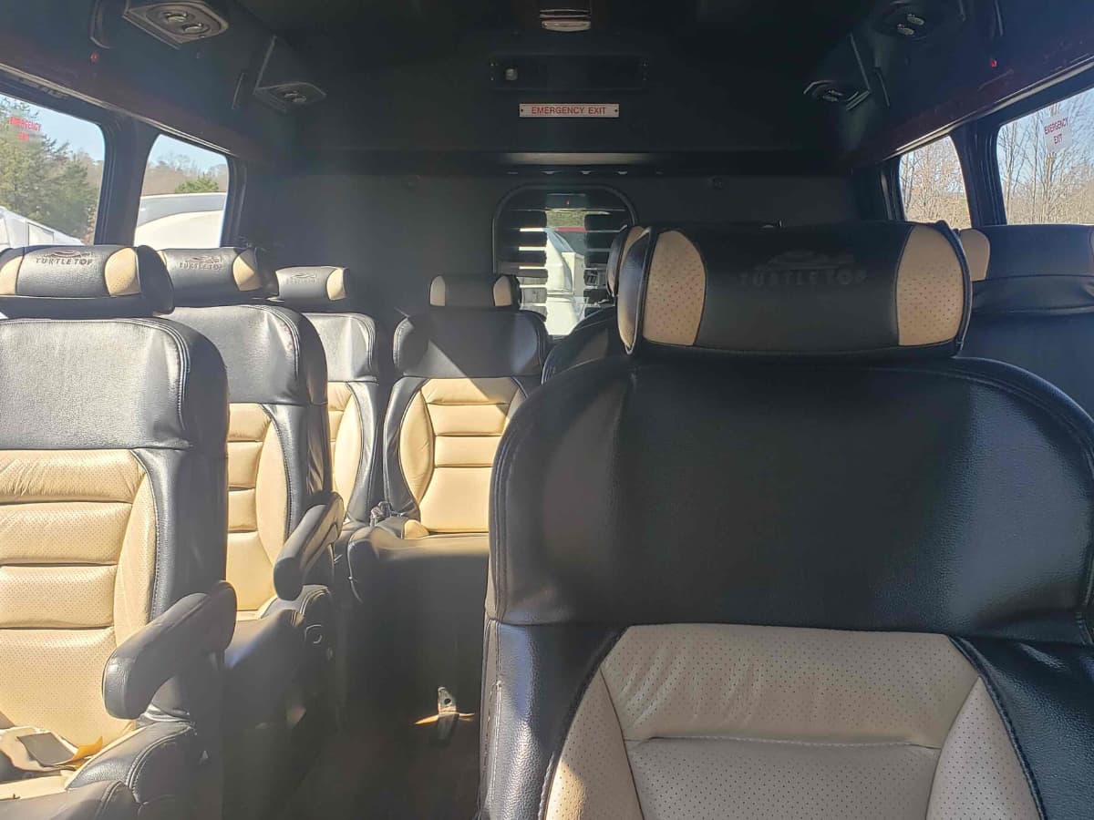 2011 Ford E350 Turtletop - Image 8