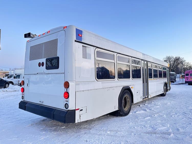 2008 Gillig Low-Floor  - Image 5