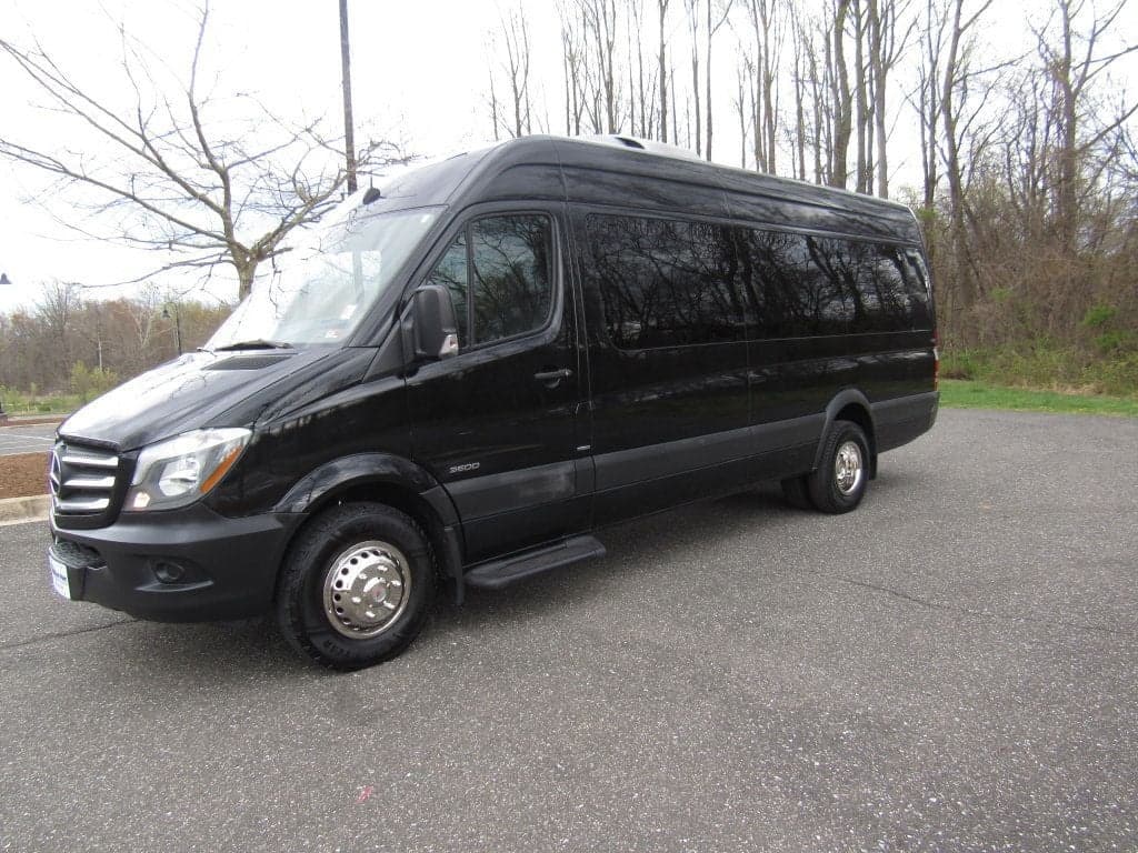 2016 Mercedes-Benz Sprinter 3500  - Image 2