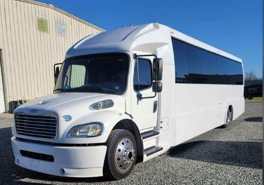 2013 Freightliner M2 bus