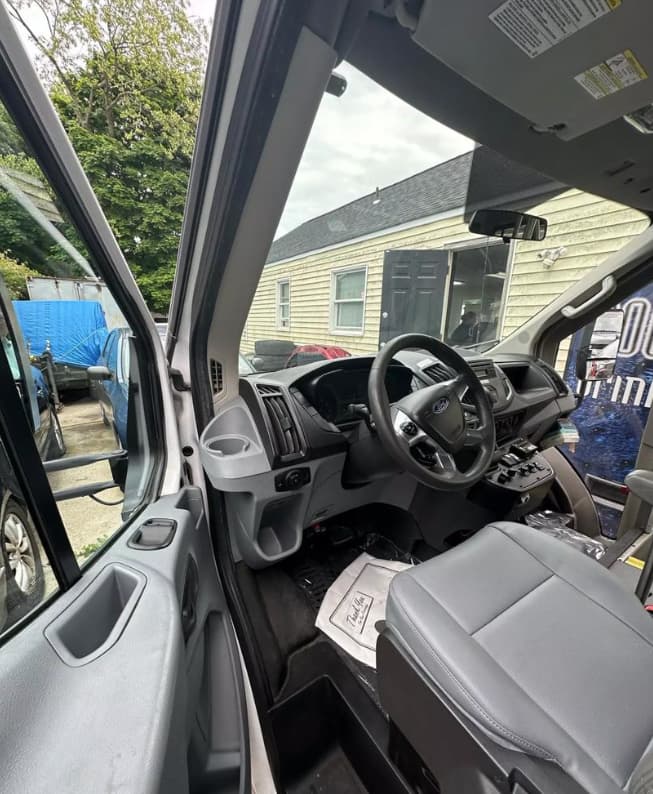 2017 Ford T350 CNG - Image 7
