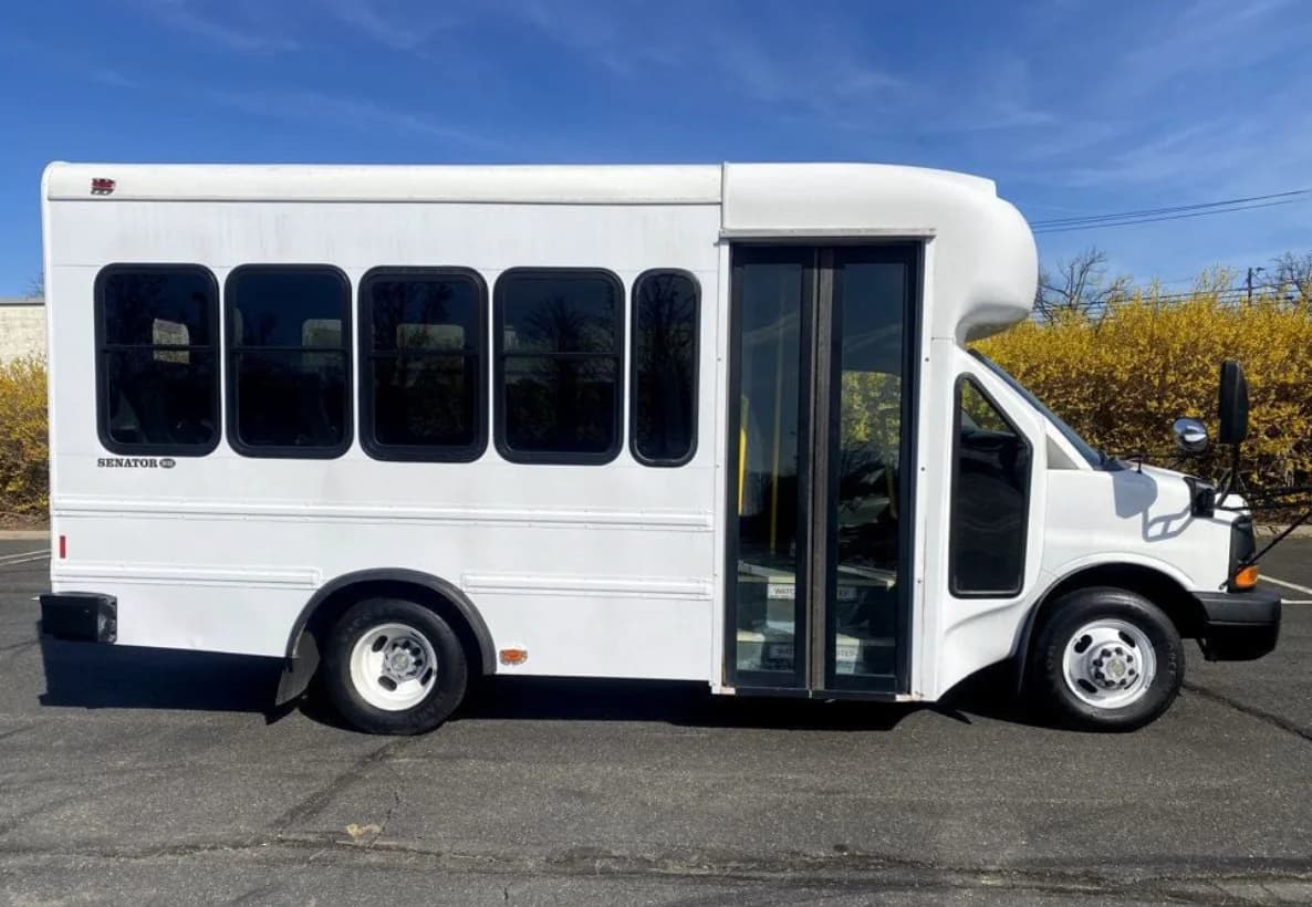 2012 Chevrolet 3500 Star Trans - Image 15