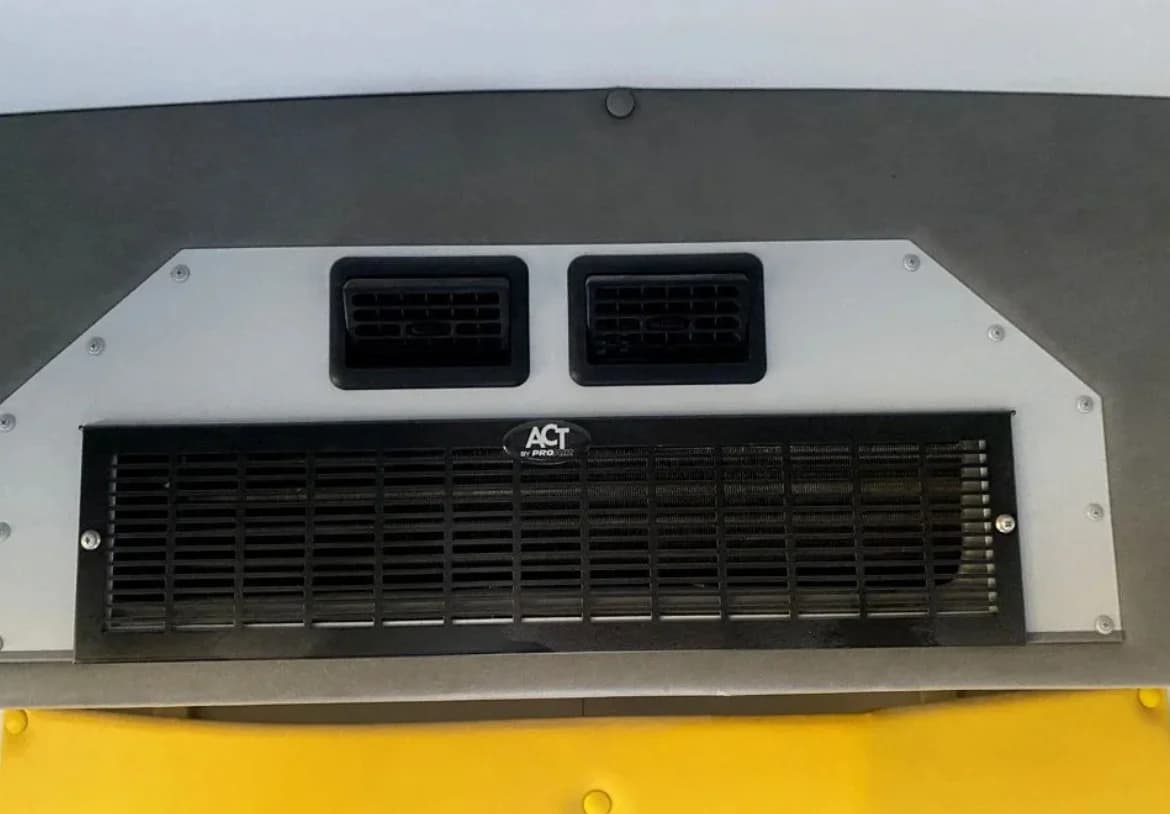 2012 Chevrolet 3500 Star Trans - Image 8